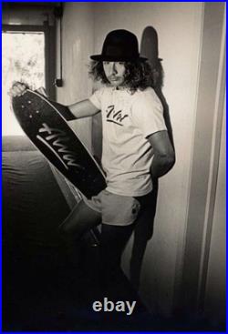 1977 Tony Alva Complete Skateboard Vintage Deck. 1 of 100 Legendary LOST BOARD 1977 Tony Alva Complete Skateboard Vintage Deck. 1 of 100 Legendary LOST BOARD