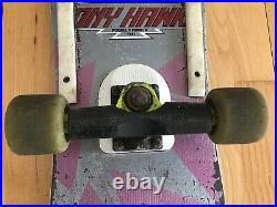1983 Vintage skateboard Powell Peralta Tony Hawk Chicken Skull Grey/Purple