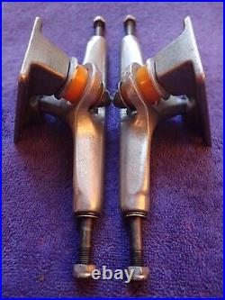 (1984-1985) Independent Truck Company Stage IV 4 9.125 axle/161mm hanger(2)