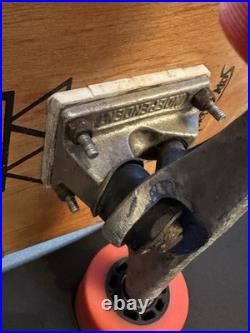 80s vintage skateboard Sports Kids Alien/Dragon In Great Shape. Bearings Are A+