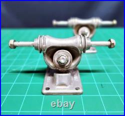 Classic! 1970's Era / Gullwing Phoenix / Skateboard Trucks Classic! 1970's Era / Gullwing Phoenix / Skateboard Trucks