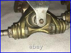 GULLWING HPG IV SPLIT AXEL VINTAGE GOLD SKATEBOARD TRUCKS With GUARDS 1970s