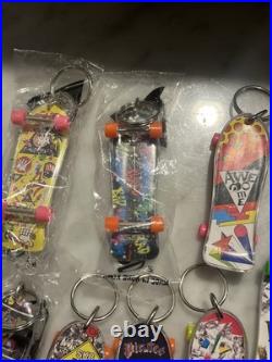 Lot Of 8 Skateboard Fingerboard Keychain Rad Skull Vintage Rare