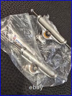 NOS SUPER RARE 8.5 Z Roller Vintage Skateboard Trucks with lube Spacers Sticker