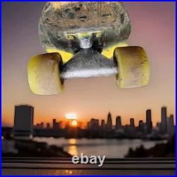 PREMIUM COLLECTOR LISTING EARLY 1970s SKATEBOARD (ORIGINAL TRUCK CO. HARDWARE)