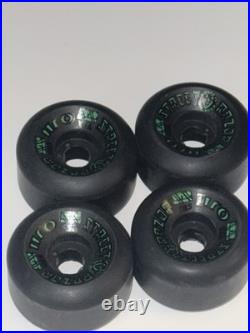 Santa Cruz OJ II Street Razor Skateboard Wheels NOS Original Vintage Black