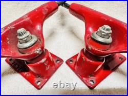 VTG Venture Red Skateboard Trucks Sixtrack White- USED