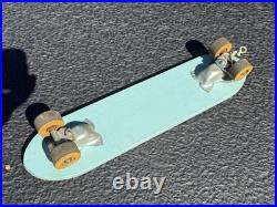 Vintage 1960s Roller Derby Mustang #15 skateboard beautiful HTF