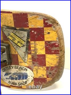 Vintage 1980s Skateboard With Independent Trucks