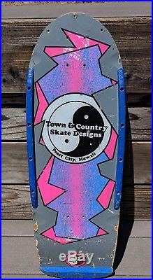 Vintage 1980s T&C TOWN AND COUNTRY 1984 SKATEBOARD Powell Sims vision Hawaii