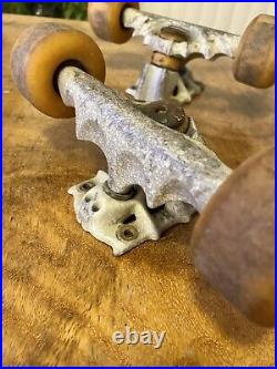 Vintage Grind King Kreper Skateboard Trucks Glow In The Dark Rare Skull