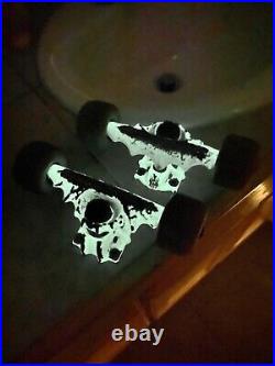 Vintage Grind King Kreper Skateboard Trucks Glow In The Dark Rare Skull