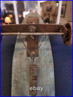 Vintage HUMCO Wooden Skateboard with Metal Wheels 24
