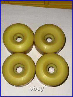 Vintage Hosoi Prototype Skyrocket Wheels Santa Cruz Rare NOS Skateboard Wheels Vintage Hosoi Prototype Skyrocket Wheels Santa Cruz Rare NOS Skateboard Wheels