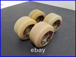 Vintage Santa Cruz Bullet 63mm 95A skateboard wheels NOS Vintage Santa Cruz Bullet 63mm 95A skateboard wheels NOS