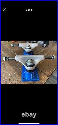 Vintage Skateboard NOS Tracker Trucks Mid Track Ultralight 1980s never skated OG