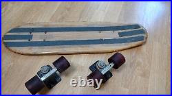 Vintage Skateboard with ACS 500 Trucks and Road Rider 2 Wheels