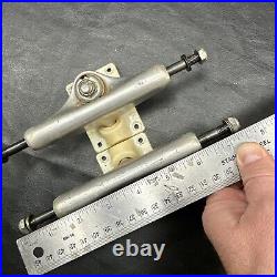 Vintage Tracker Extrack Skateboard Trucks White Silver 1978 Rare 7.5