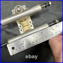 Vintage Tracker Extrack Skateboard Trucks White Silver 1978 Rare 7.5