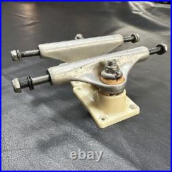 Vintage Tracker Extrack Skateboard Trucks White Silver 1978 Rare 7.5