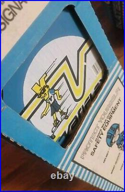 Vintage Variflex Skateboard Deck The Ripper NOS New In Box Crazy Rare Cool