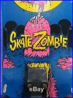 Vintage skateboard Valterra Skate Zombie Skateboard Concave Team Deck