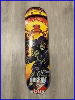 Vtg skateboard deck 1999 Black Label Omar Hassan 1st Pro Black Light Autographed