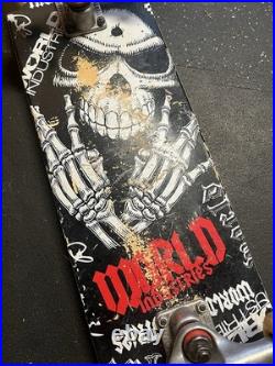 World Industries Skateboard Complete Skull Face Vintage Used
